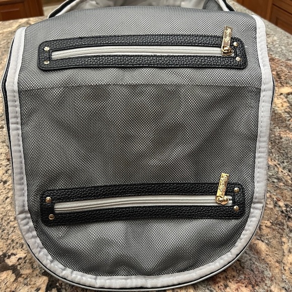 Itzy Ritzy Boss Large Capacity Functional Backpack Diaper Bag Coffee Cream main image 4